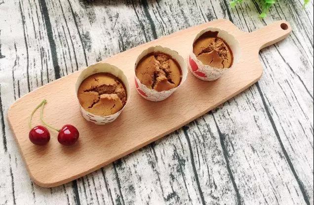 大四姑娘通過養(yǎng)生蛋糕致富，你還坐得住嗎？